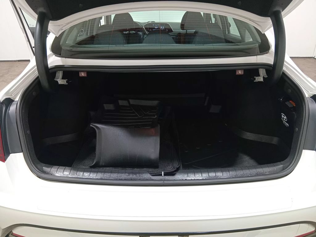 Used 2021 Hyundai Sonata SEL FWD image 6