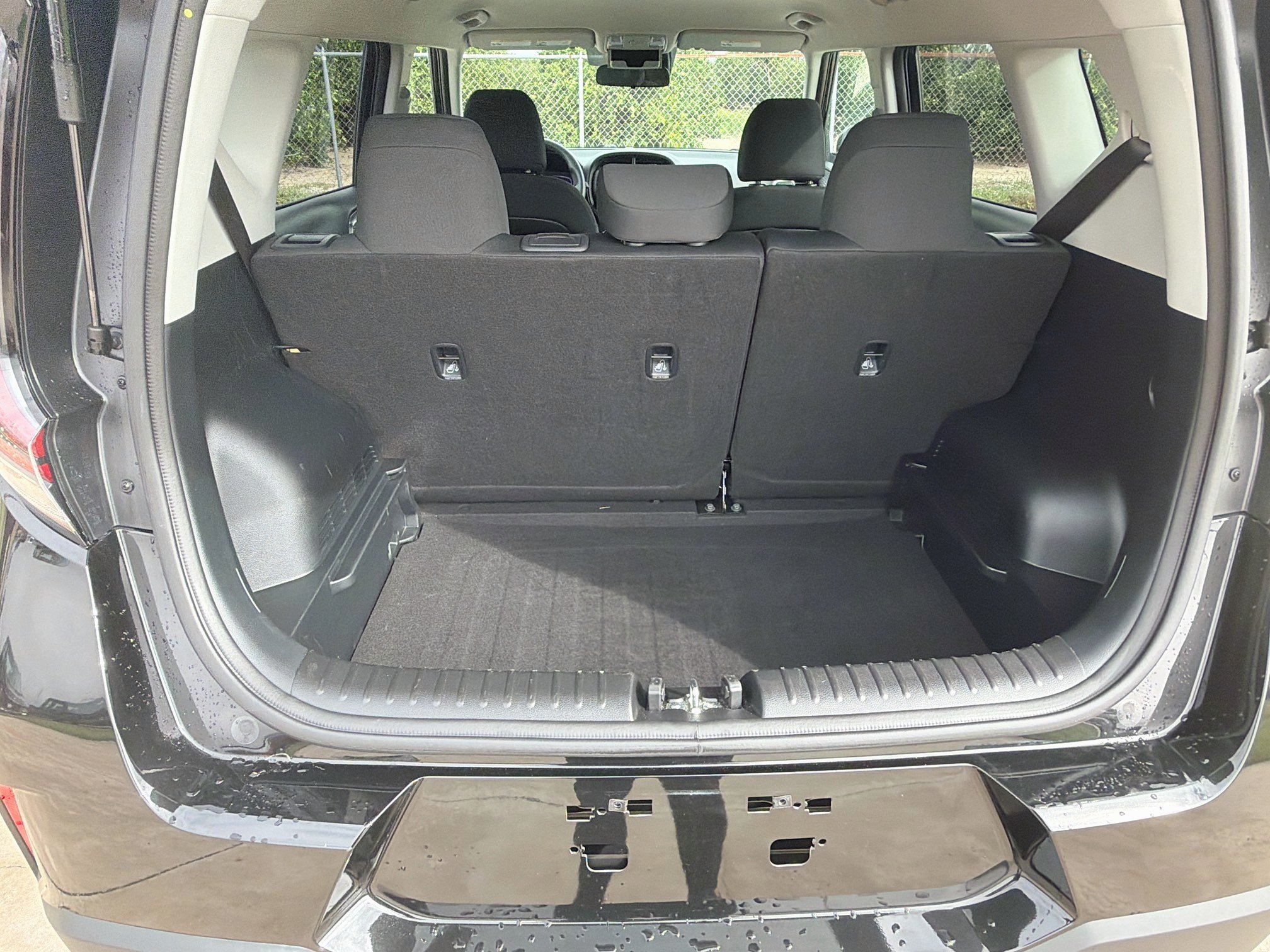 Used 2025 Kia Soul LX w/ LX Technology Package FWD image 23