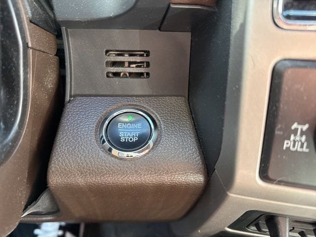 Certified 2022 Ford F350 King Ranch w/ King Ranch Ultimate Package AWD/4WD image 33