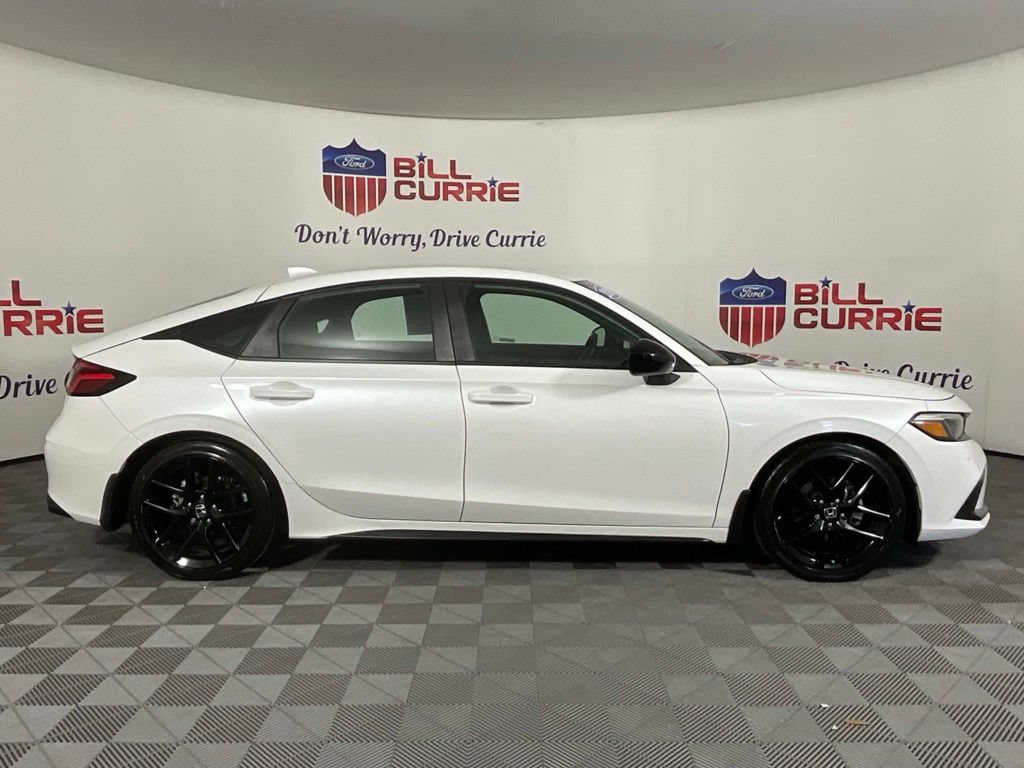 Used 2024 Honda Civic Sport image 2