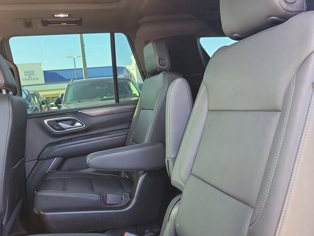 Used 2021 Chevrolet Tahoe LT w/ LT Signature Package image 15