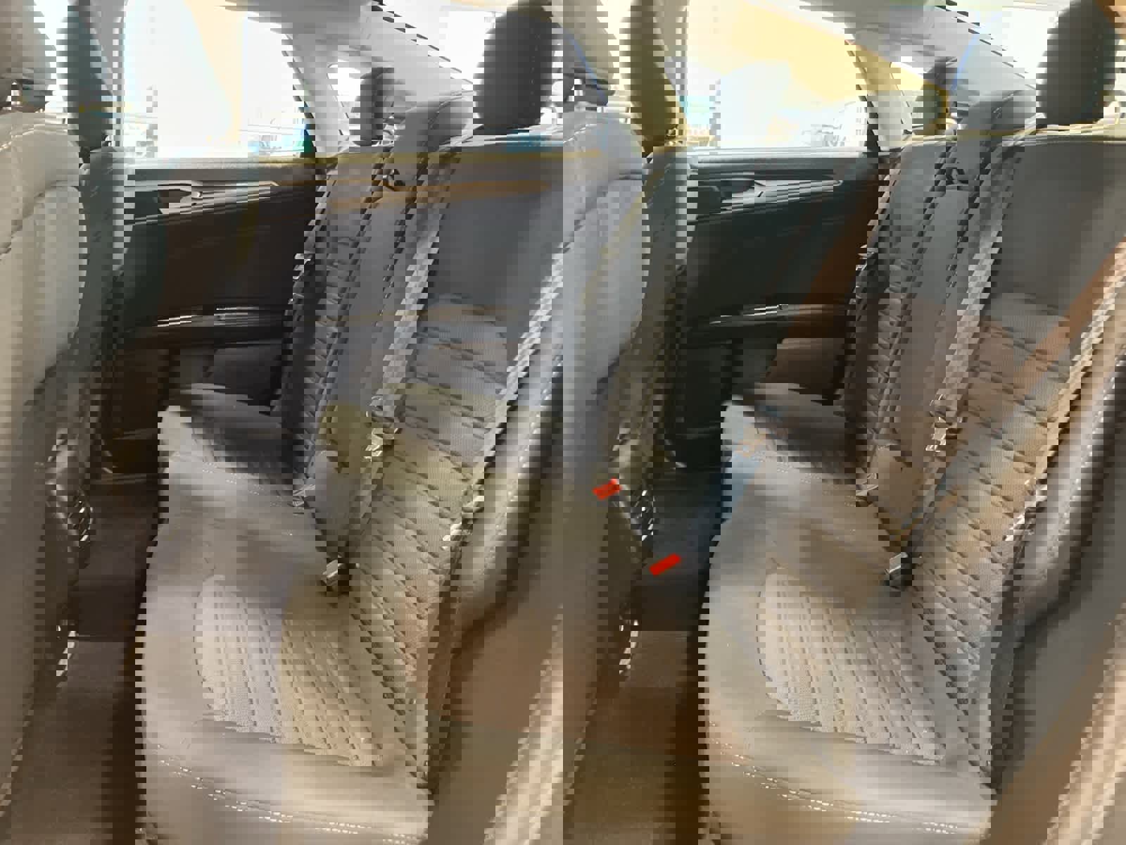 Certified 2020 Ford Fusion SE image 24