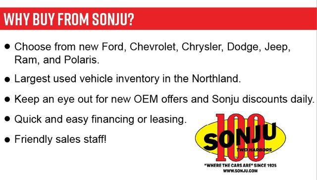 Used 2023 Chevrolet Traverse LT image 13