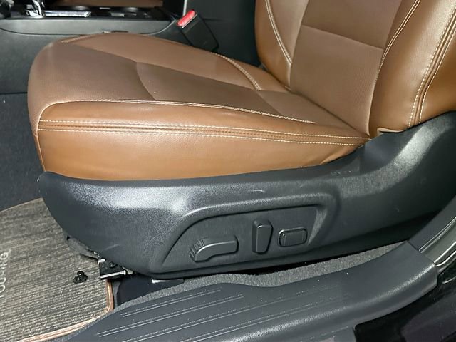 Used 2018 Subaru Outback 3.6R Touring image 18