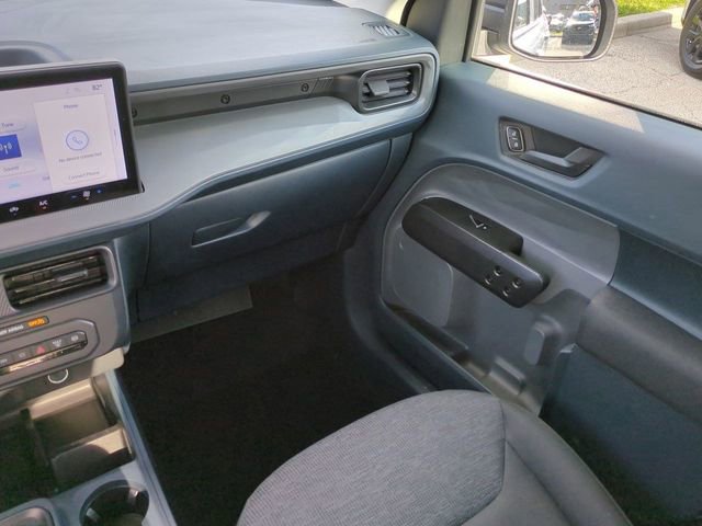 Certified 2025 Ford Maverick XL FWD image 17