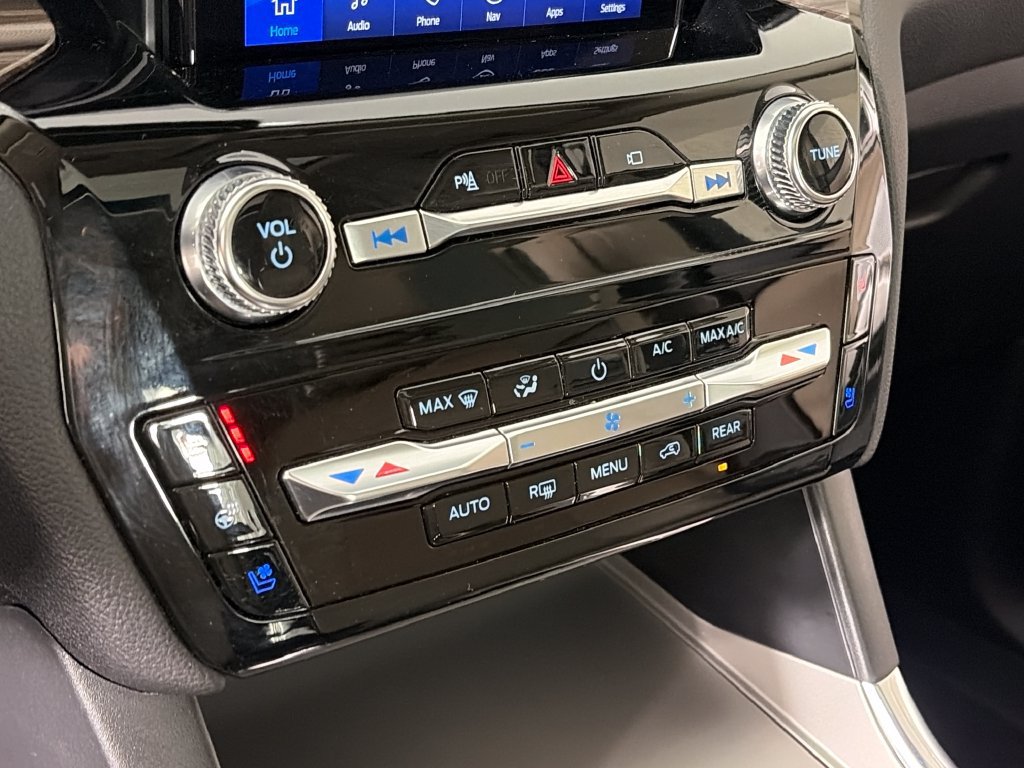 Certified 2023 Ford Explorer Limited w/ Limited Technology Package AWD/4WD image 21