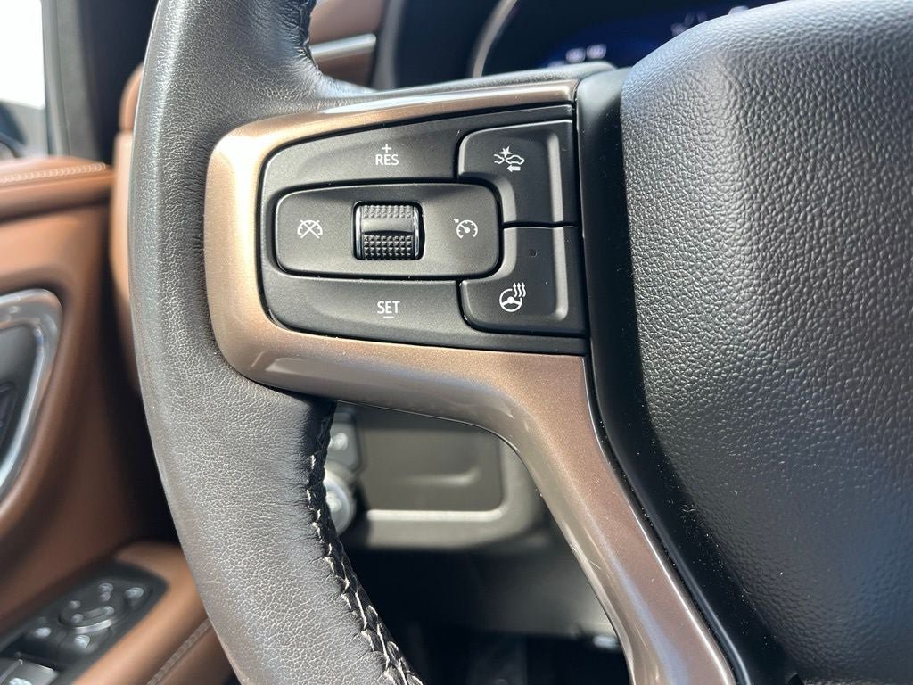 Used 2023 Chevrolet Tahoe High Country AWD/4WD image 28