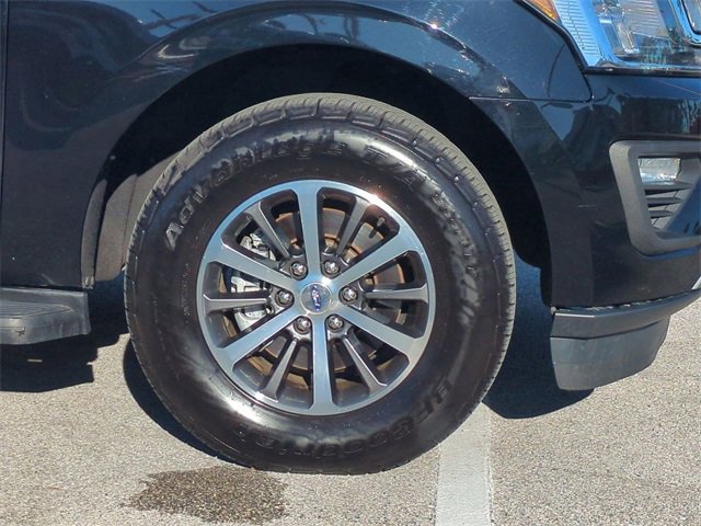 Certified 2020 Ford Expedition XLT image 11