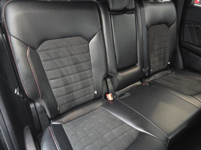 Certified 2024 Ford Edge ST-Line AWD/4WD image 18