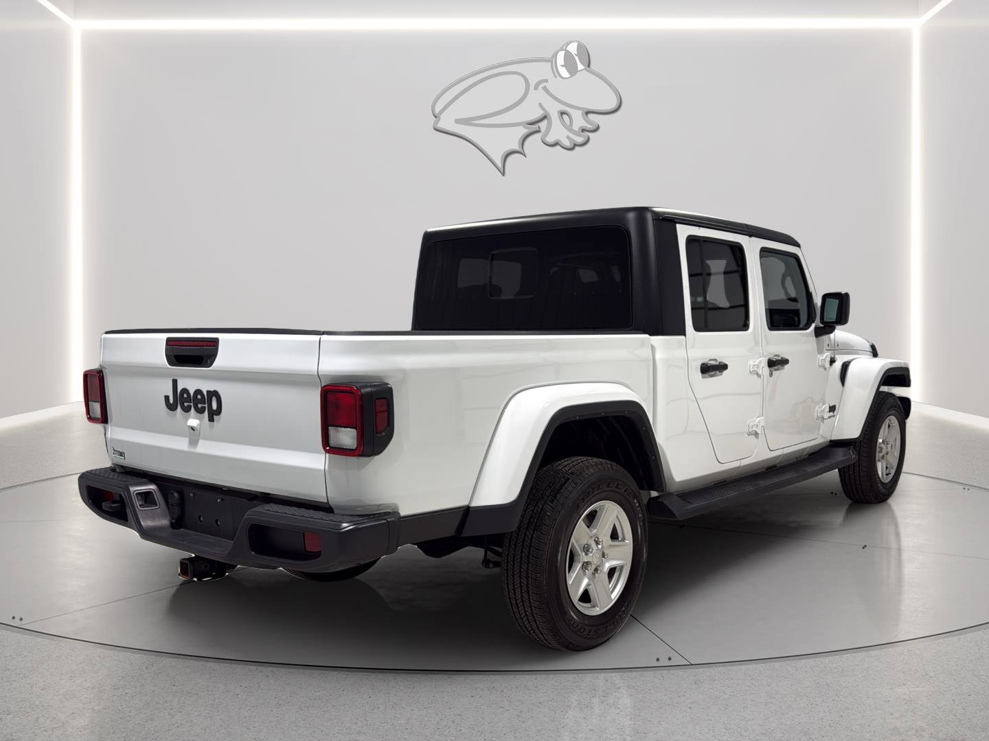 Used 2022 Jeep Gladiator Sport image 5