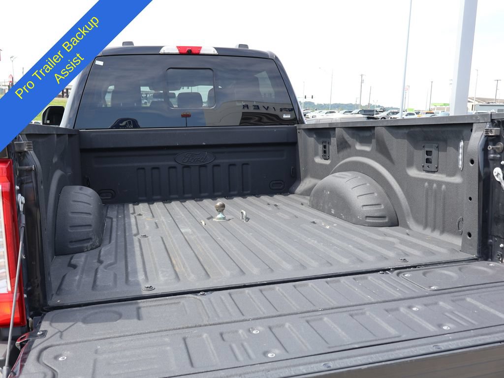 Certified 2024 Ford F250 Lariat w/ Lariat Ultimate Package AWD/4WD image 15