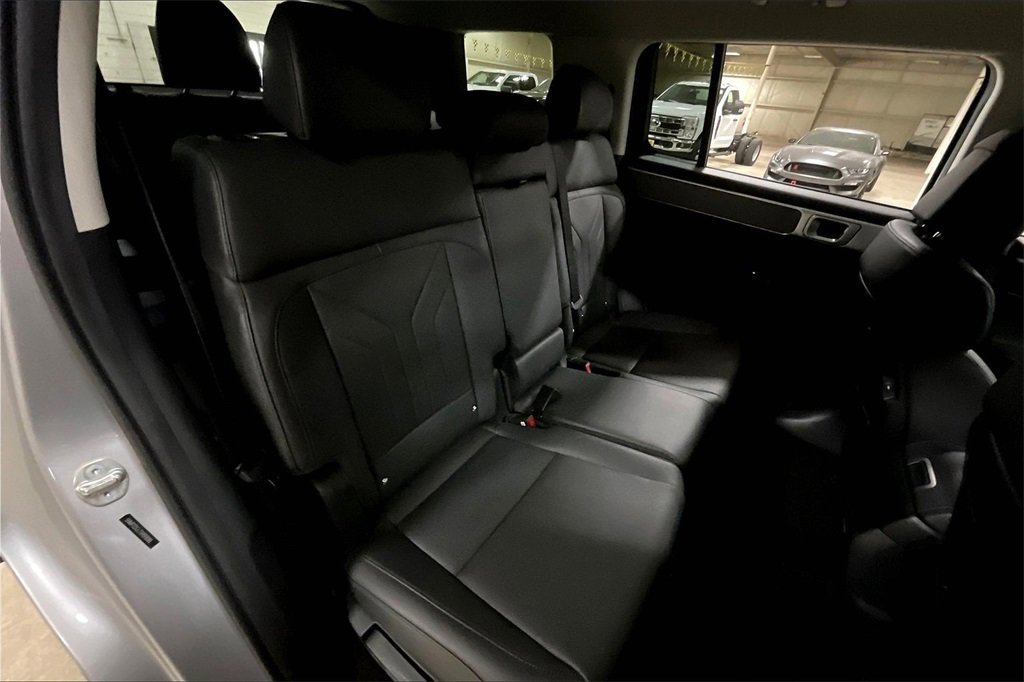 Used 2025 Hyundai Santa Fe SEL image 25