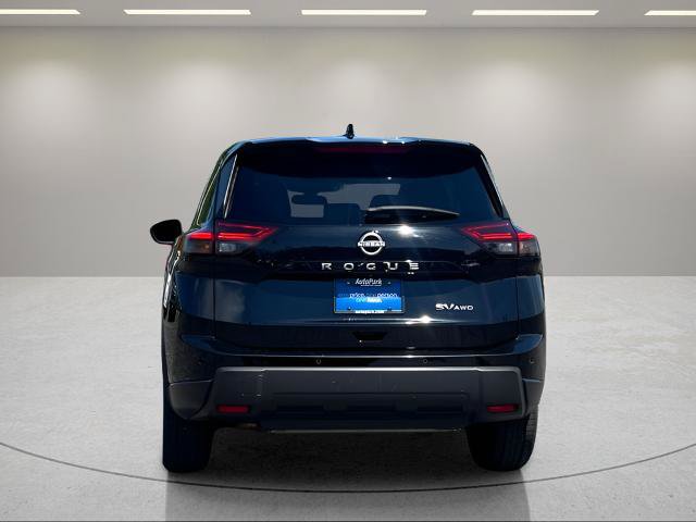 Used 2024 Nissan Rogue SV AWD/4WD image 6