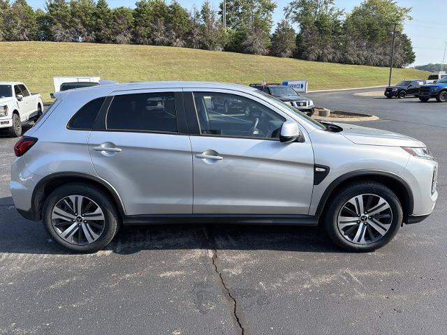 Used 2024 Mitsubishi Outlander Sport ES AWD/4WD image 8
