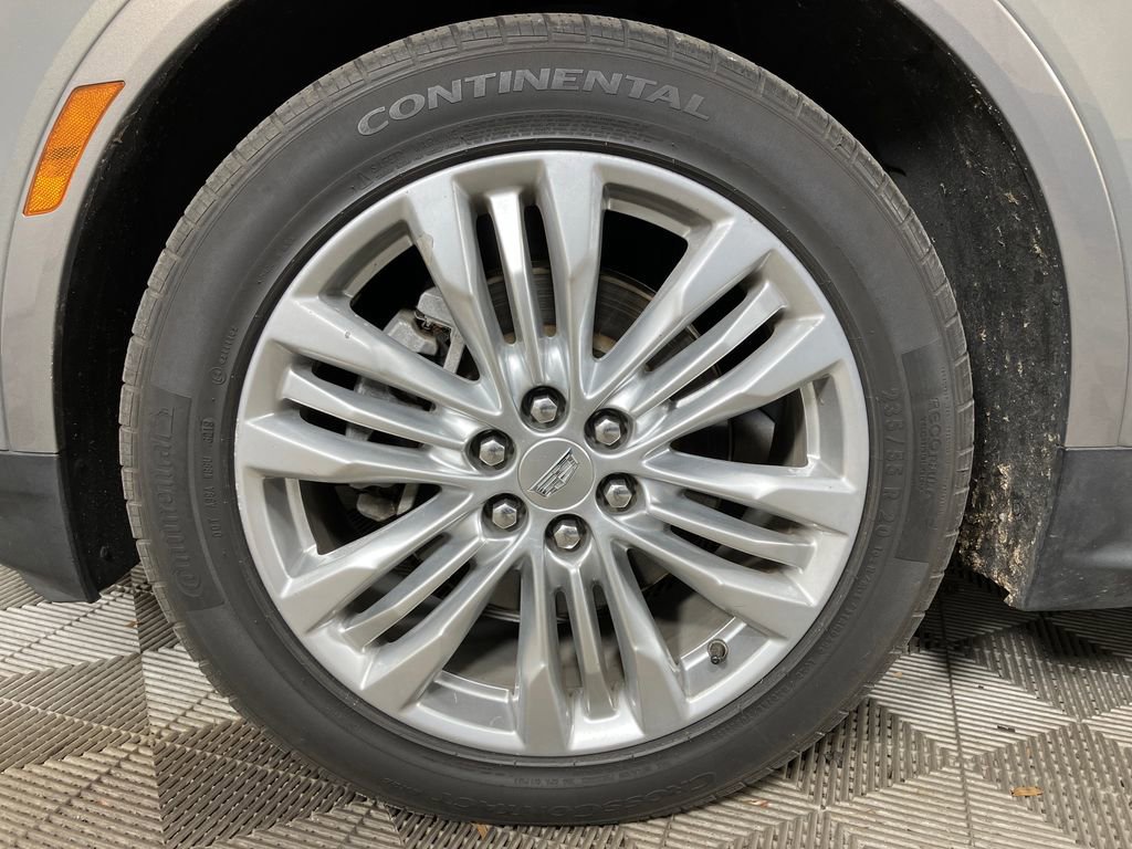 Used 2019 Cadillac XT5 Premium Luxury w/ Driver Assist Package image 14