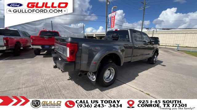 Certified 2017 Ford F350 Platinum w/ Platinum Ultimate Package AWD/4WD image 8