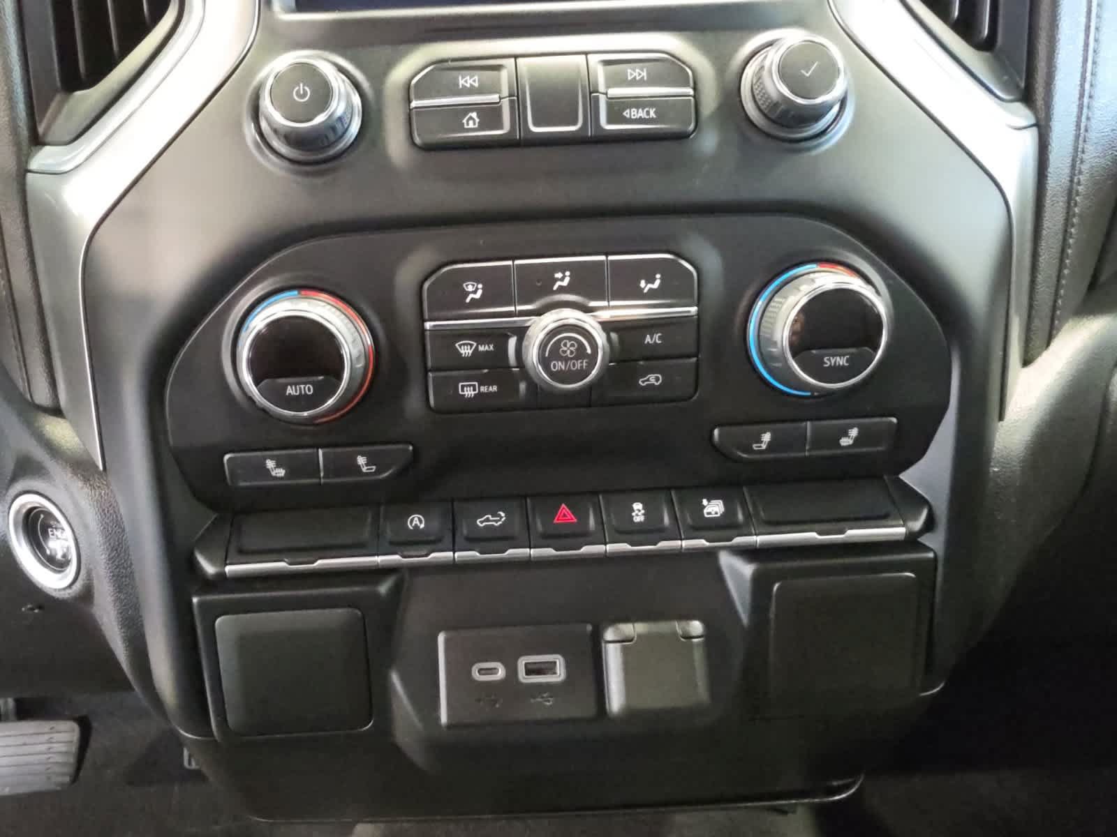 Used 2020 Chevrolet Silverado 1500 LT w/ All-Star Edition AWD/4WD image 19