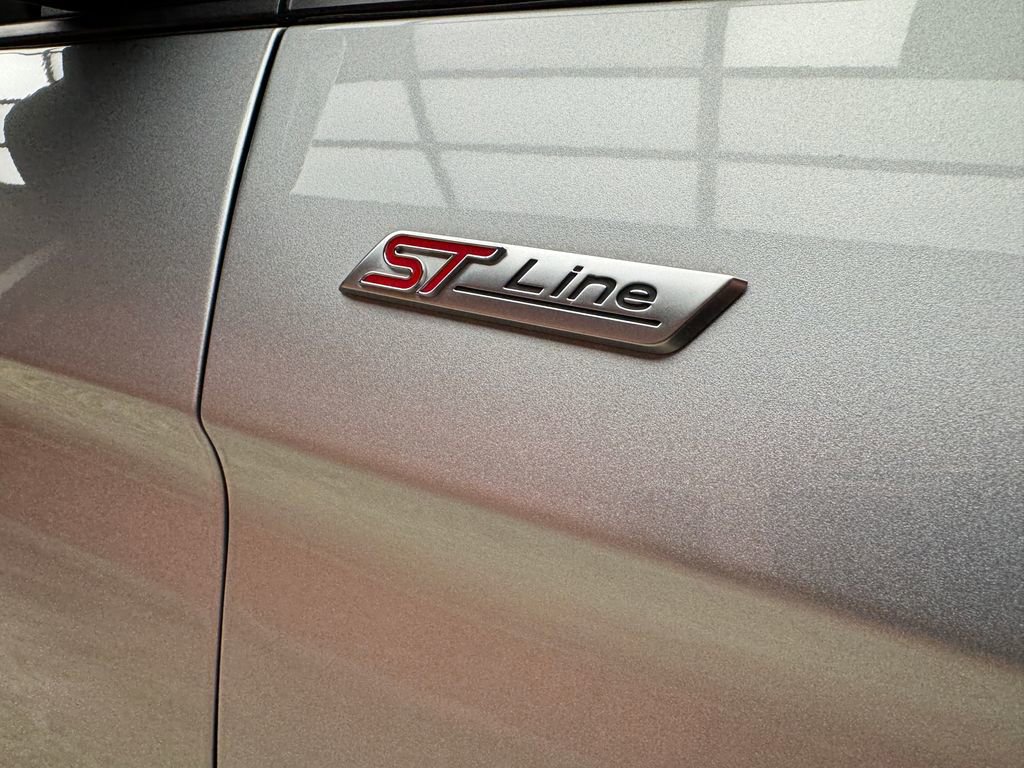 Certified 2023 Ford Edge ST-Line AWD/4WD image 9
