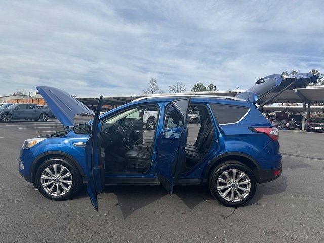 Certified 2018 Ford Escape Titanium image 24
