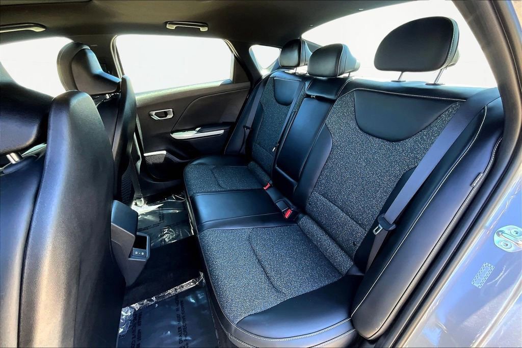 Used 2025 Kia K4 GT-Line w/ GT-Line Sunroof Package image 26