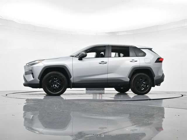 Used 2025 Toyota RAV4 LE FWD image 41