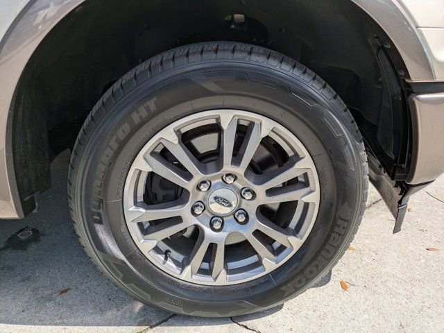 Certified 2018 Ford F150 Lariat w/ Equipment Group 501A Mid image 11