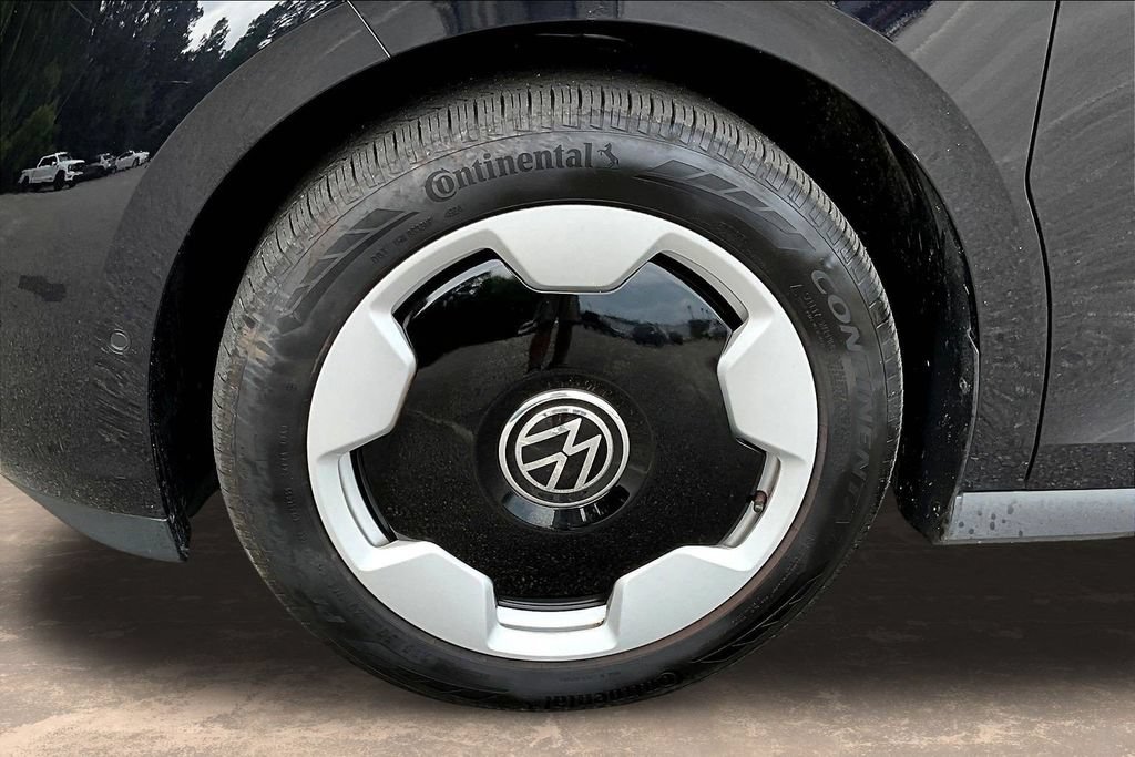 Used 2025 Volkswagen ID. Buzz Pro S RWD image 36