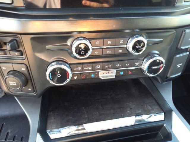 Certified 2023 Ford F250 Lariat w/ Lariat Ultimate Package AWD/4WD image 19