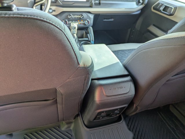 Certified 2022 Ford Bronco Wildtrak AWD/4WD image 33
