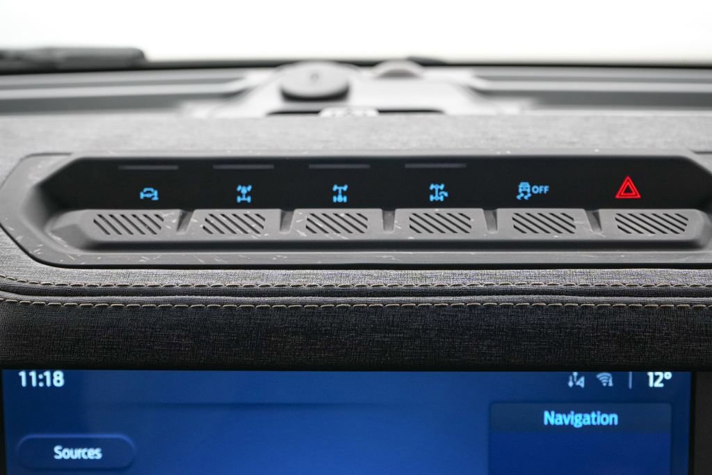 Certified 2025 Ford Bronco Badlands image 17