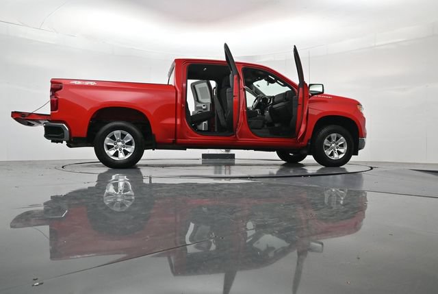 Used 2025 Chevrolet Silverado 1500 LT AWD/4WD image 57