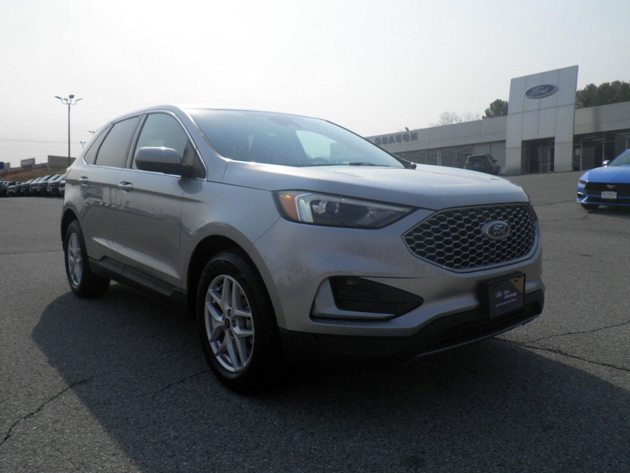 Certified 2024 Ford Edge SEL image 6