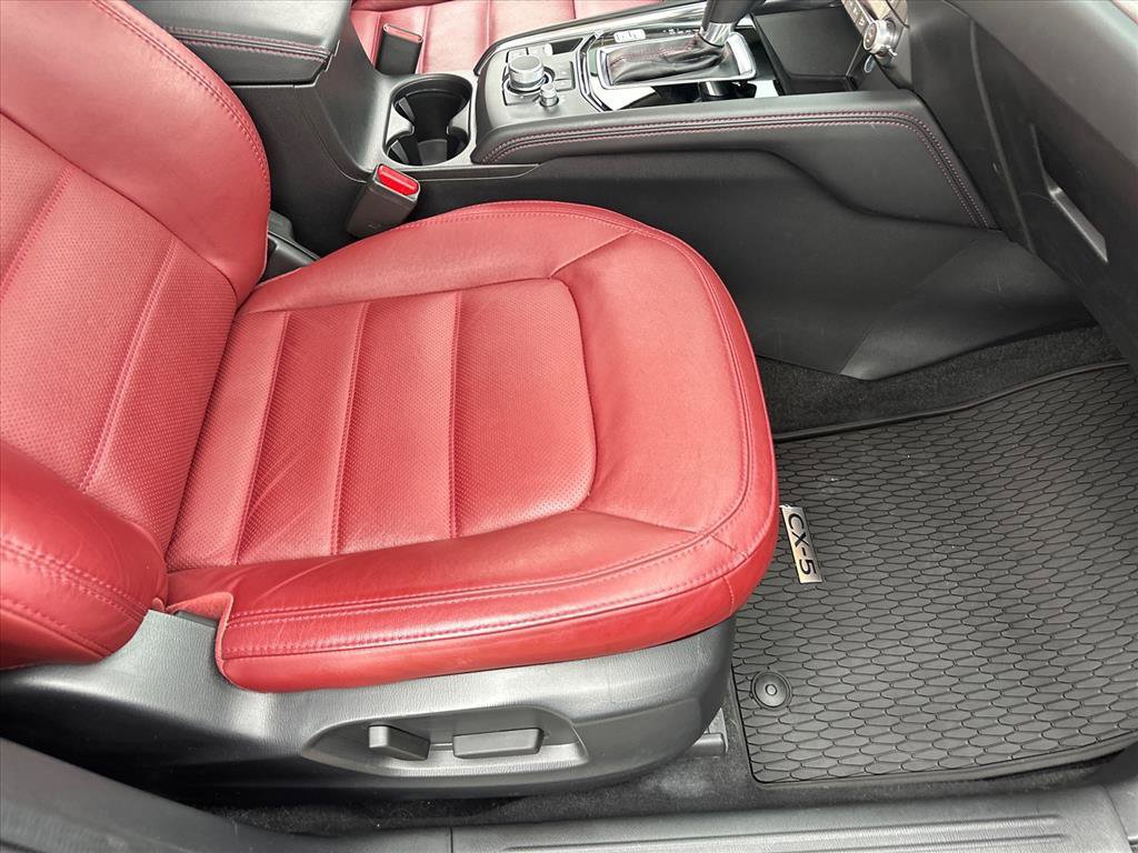 Used 2023 MAZDA CX-5 Carbon Edition image 28