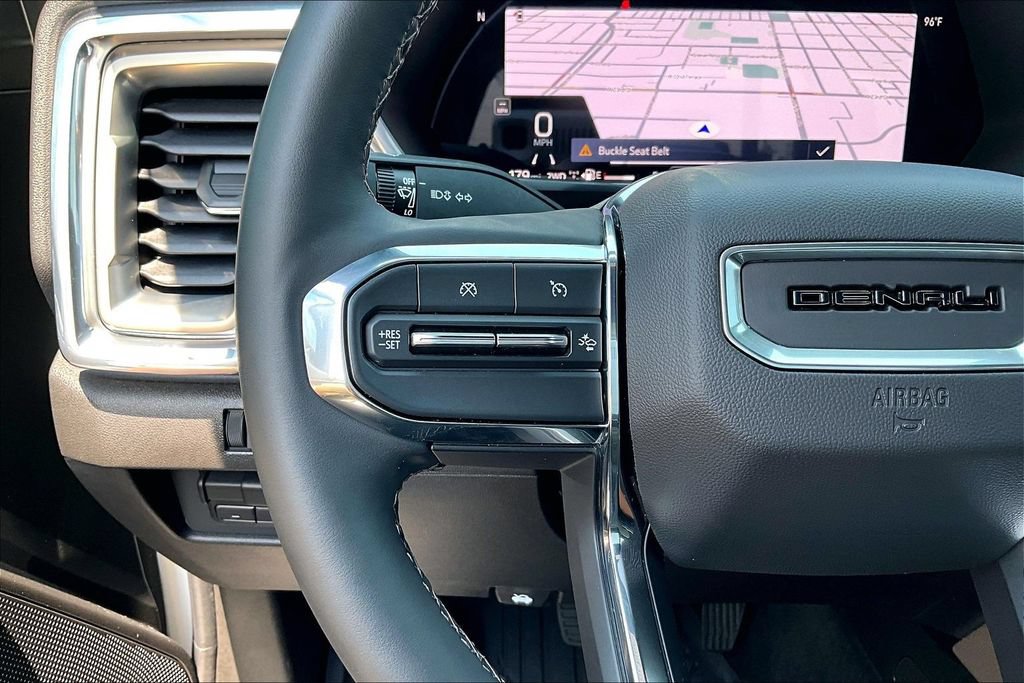 Used 2024 GMC Canyon Denali AWD/4WD image 19