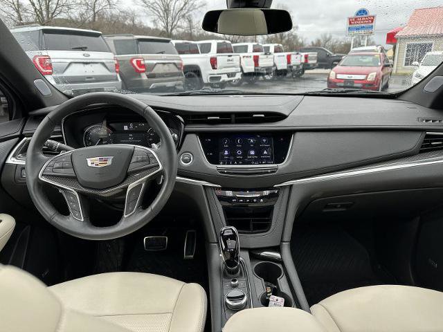 Used 2024 Cadillac XT5 Sportv image 25