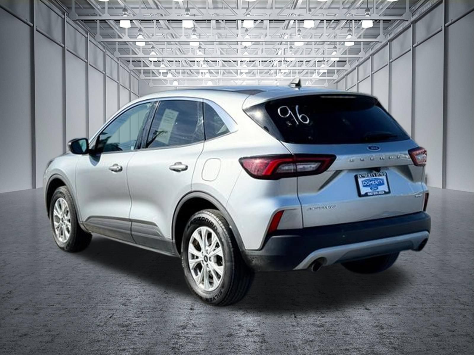 Certified 2024 Ford Escape Active AWD/4WD image 11