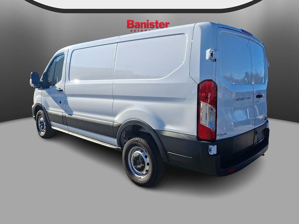 Certified 2025 Ford Transit 250 Base image 3
