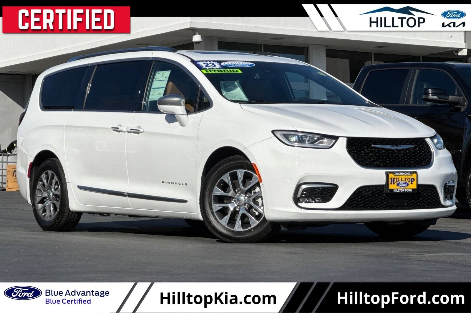 Used 2022 Chrysler Pacifica Pinnacle FWD video 1