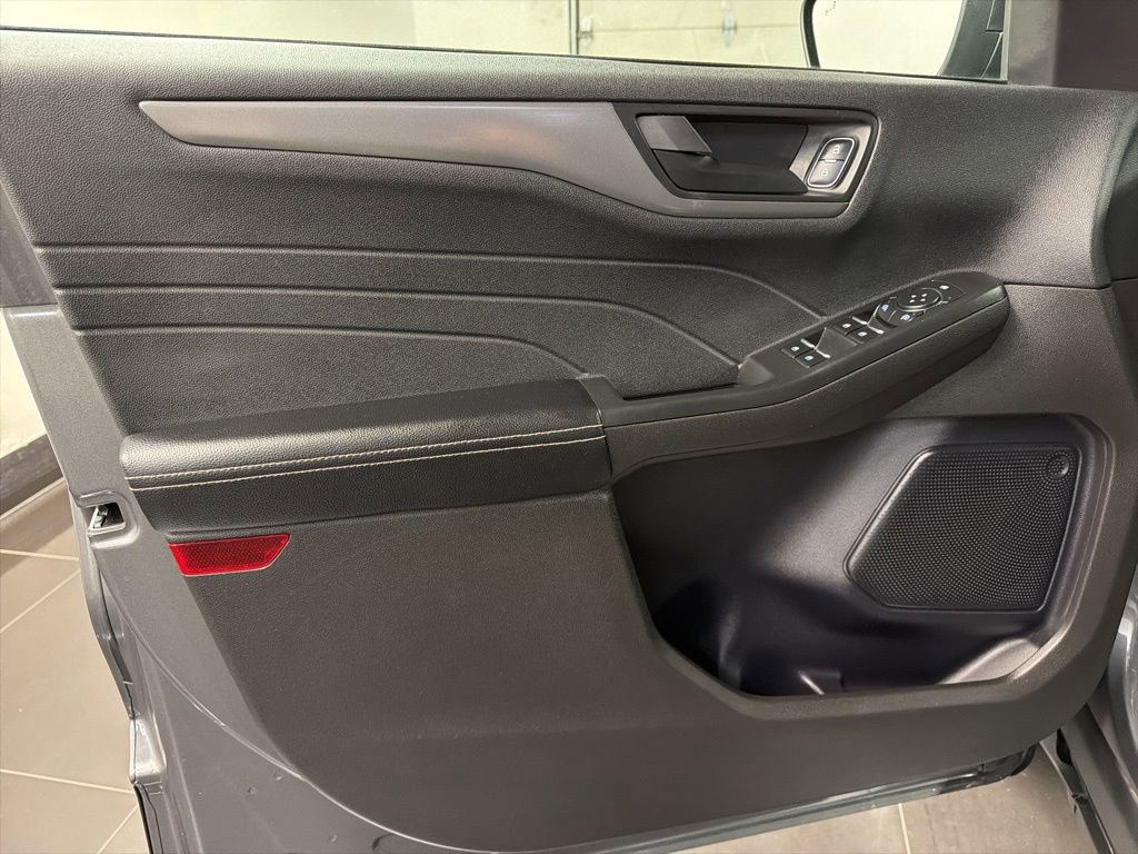 Certified 2024 Ford Escape Active w/ Cold Weather Package FWD image 29