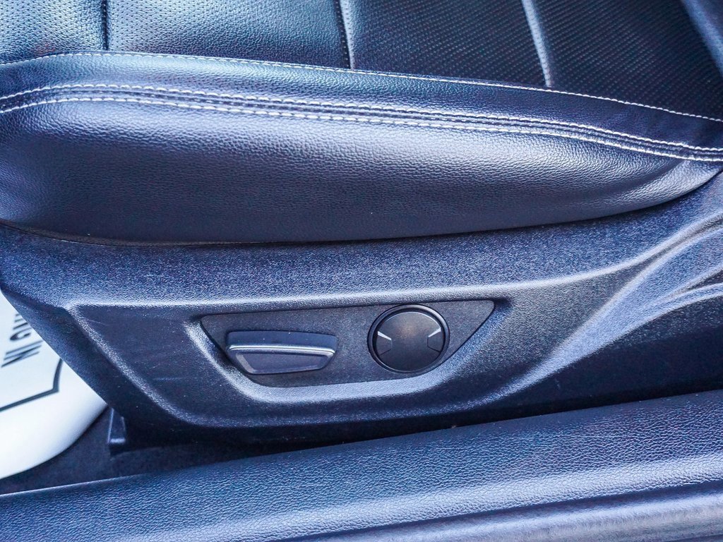 Certified 2022 Ford Mustang Premium image 21