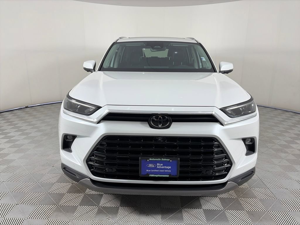 Used 2024 Toyota Grand Highlander AWD image 2