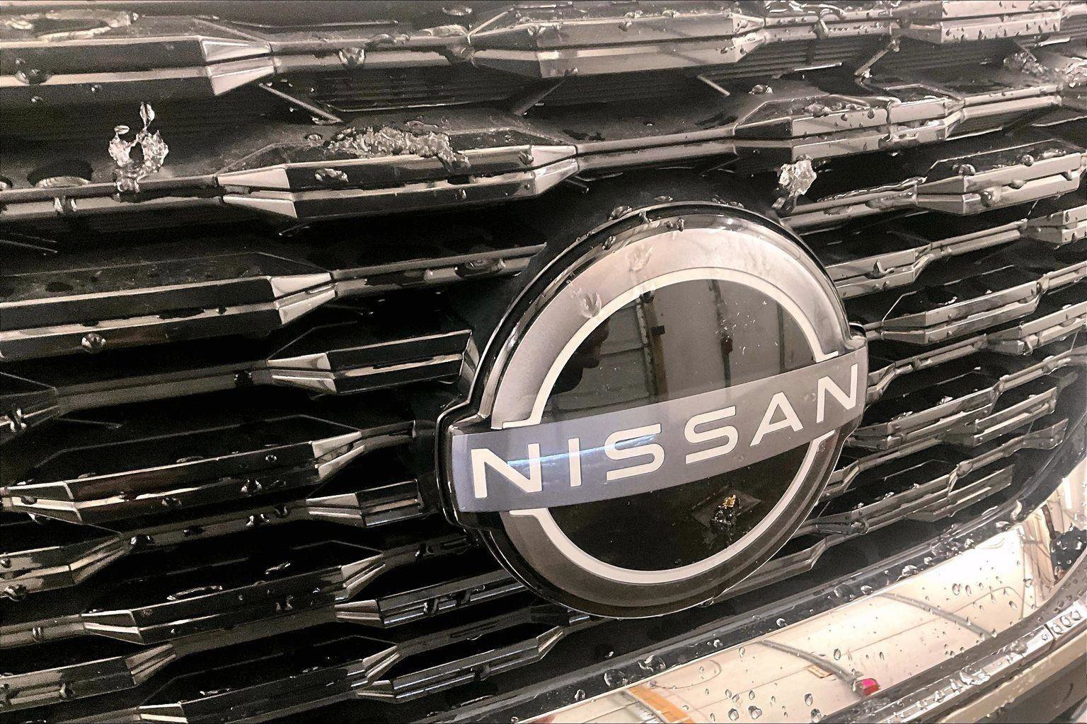 Used 2023 Nissan Rogue Platinum image 29