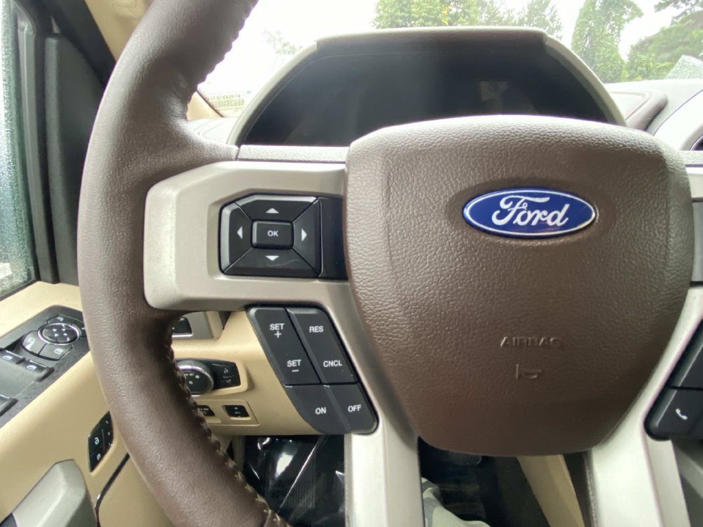 Certified 2018 Ford F150 Lariat RWD image 31