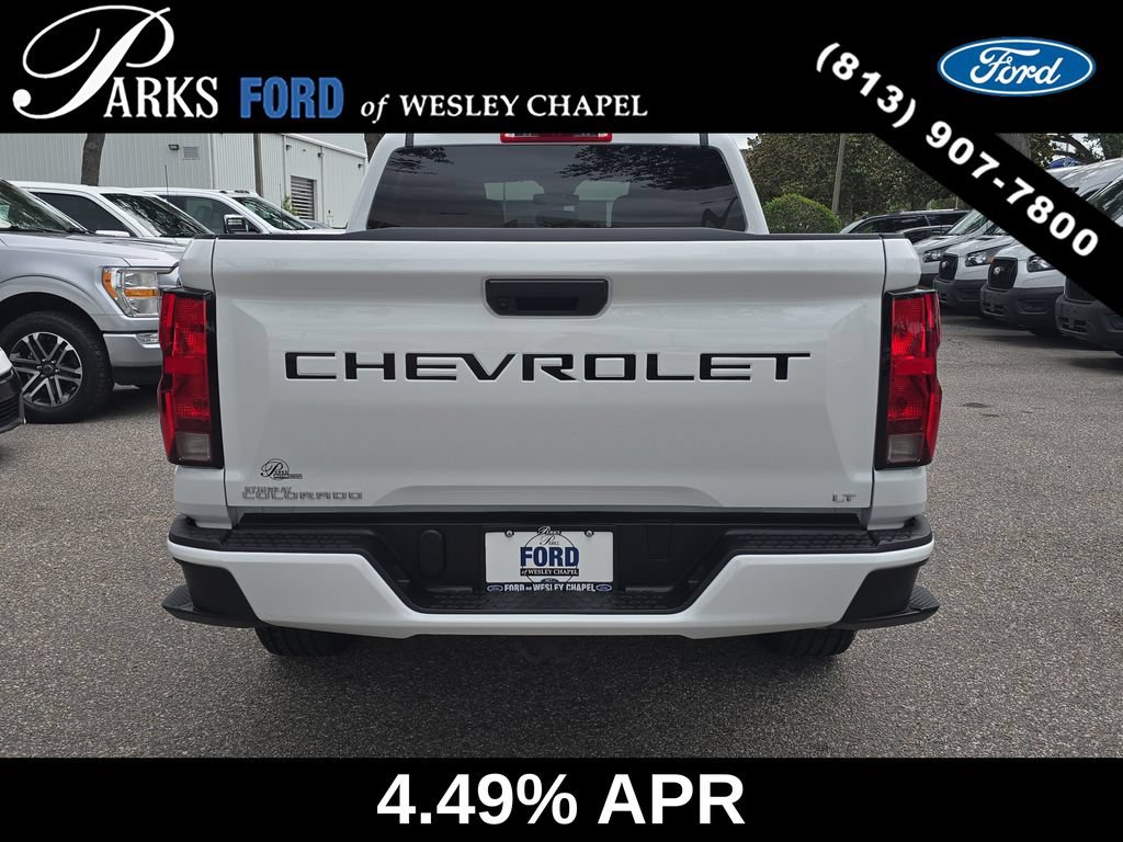 Used 2024 Chevrolet Colorado LT RWD image 6