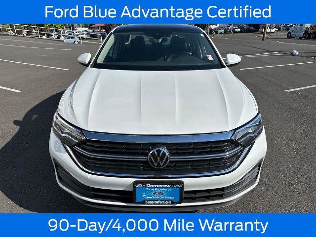 Used 2024 Volkswagen Jetta SE FWD image 11
