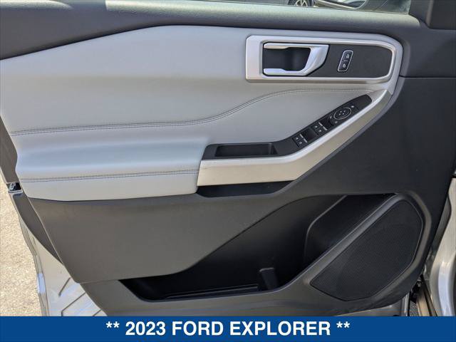 Certified 2023 Ford Explorer XLT w/ Equipment Group 202A RWD image 10