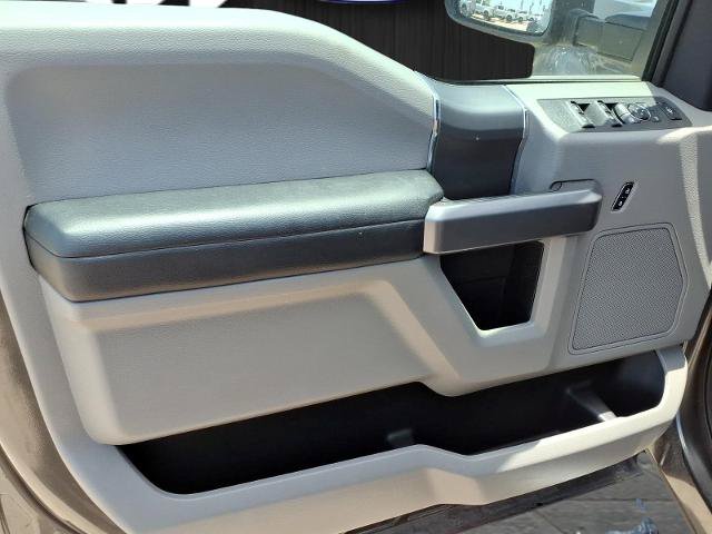 Certified 2019 Ford F250 XLT w/ XLT Premium Package AWD/4WD image 12