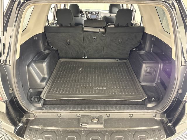 Used 2017 Toyota 4Runner TRD Off-Road AWD/4WD image 18