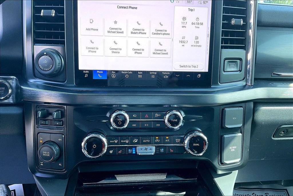 Certified 2025 Ford F250 Lariat w/ Lariat Ultimate Package AWD/4WD image 32