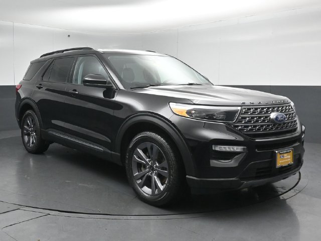 Certified 2024 Ford Explorer XLT w/ Equipment Group 202A